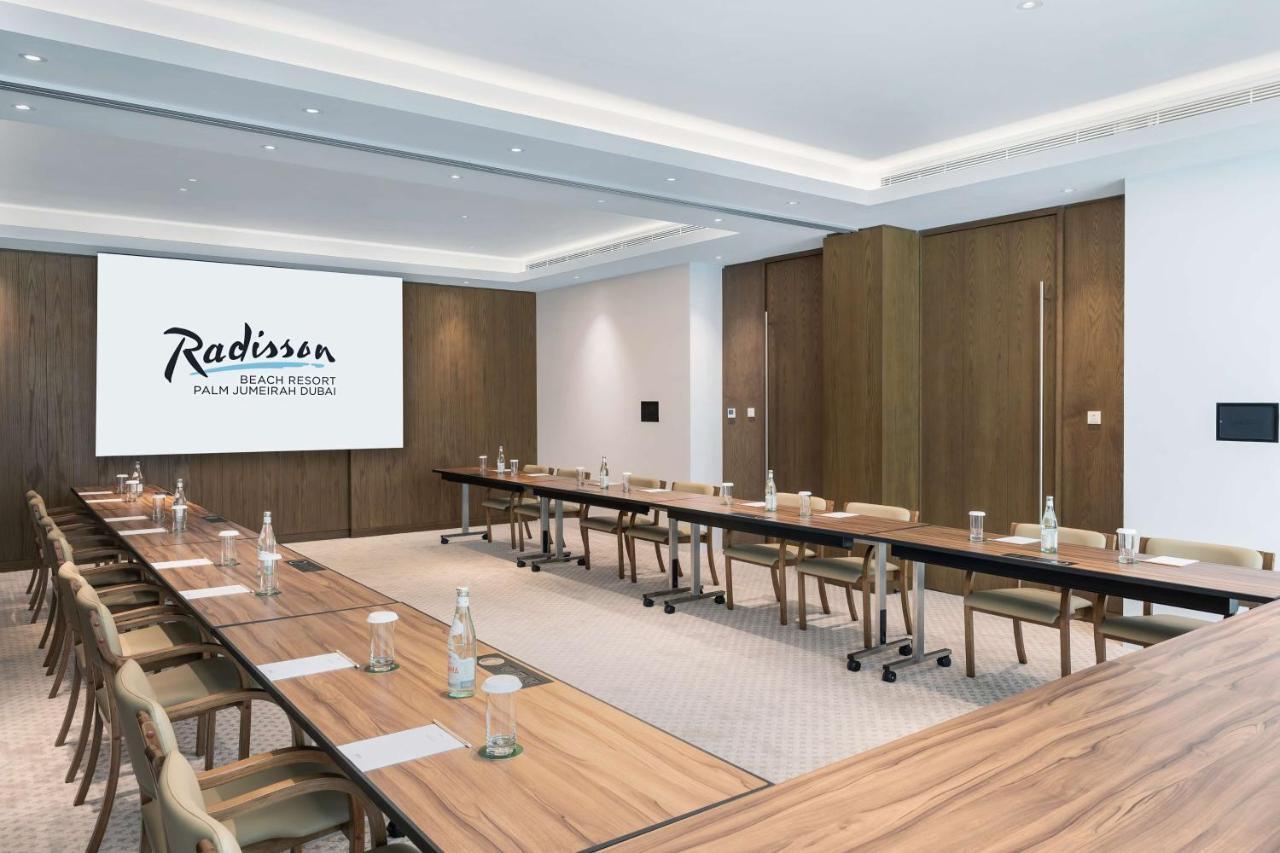Radisson Beach Resort Palm Jumeirah Dubai Exterior foto