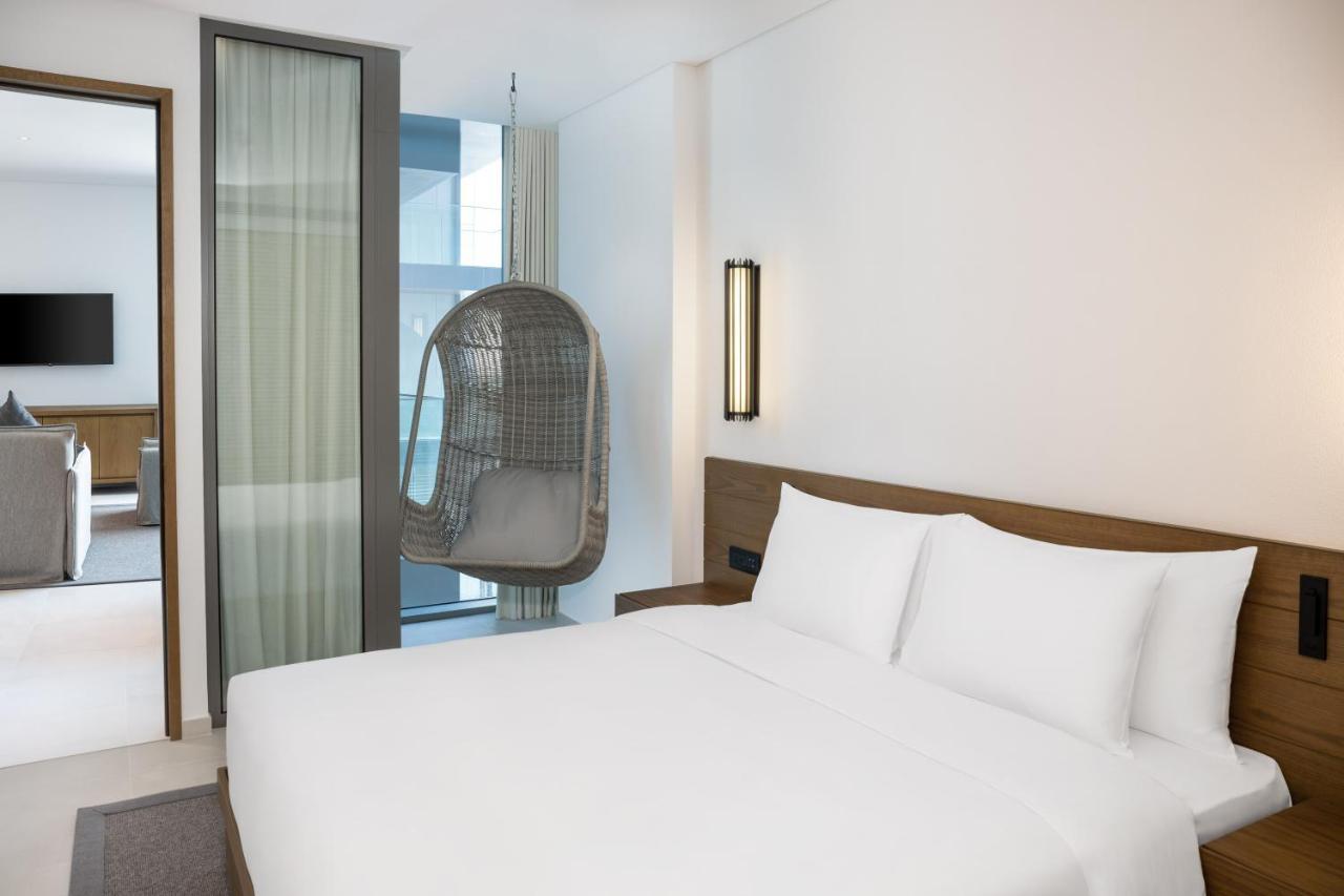 Radisson Beach Resort Palm Jumeirah Dubai Exterior foto