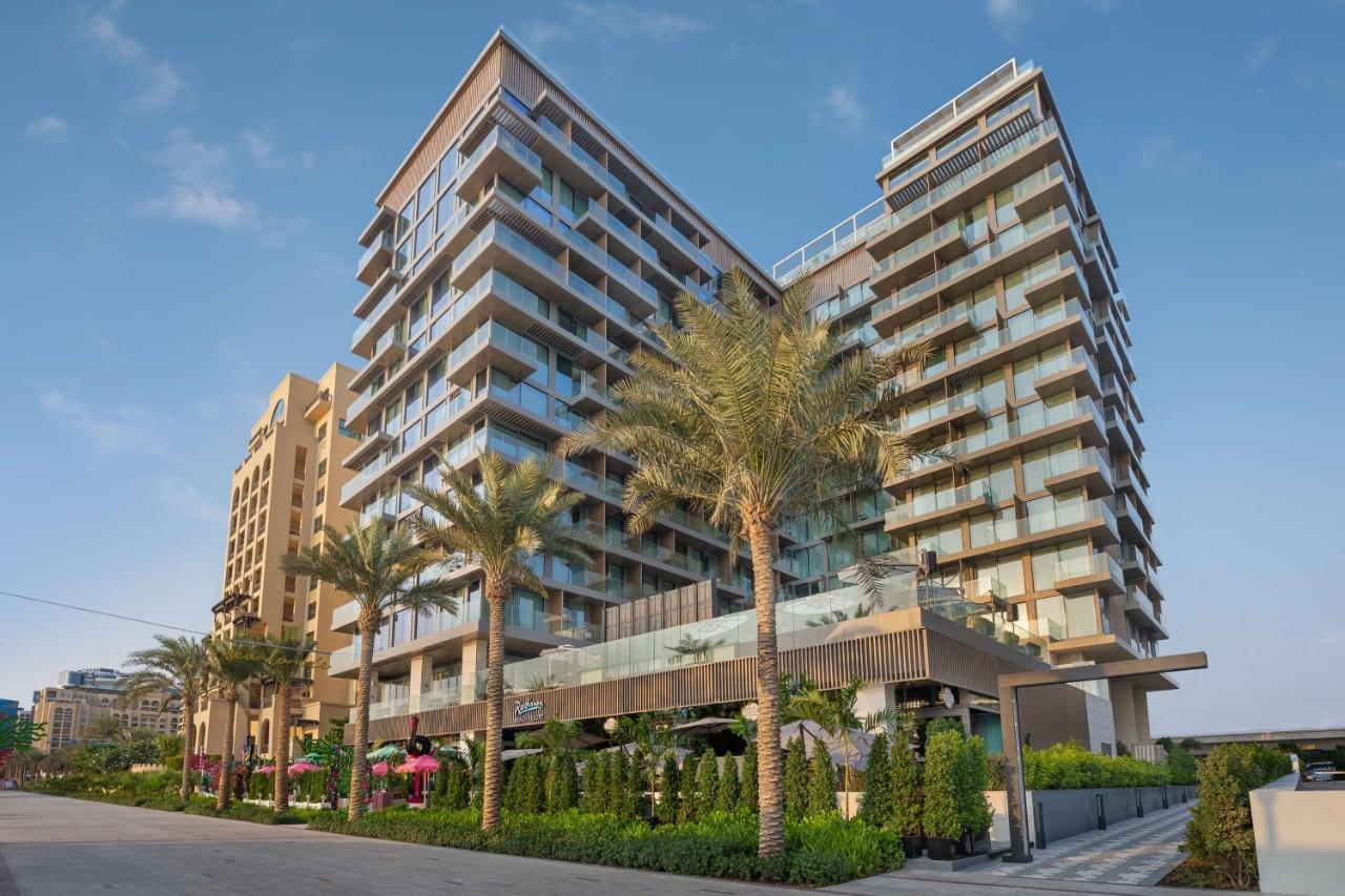 Radisson Beach Resort Palm Jumeirah Dubai Exterior foto