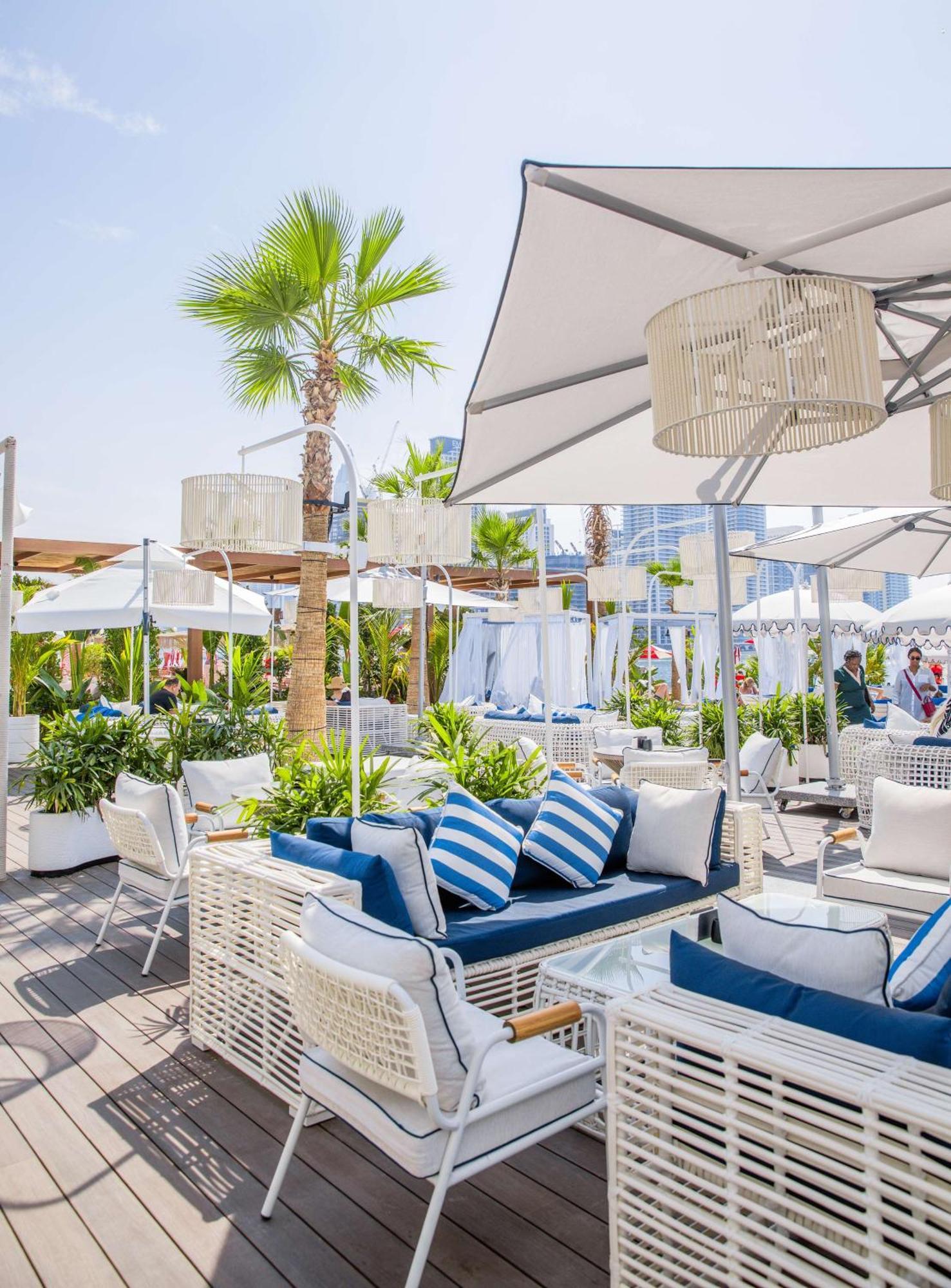 Radisson Beach Resort Palm Jumeirah Dubai Exterior foto