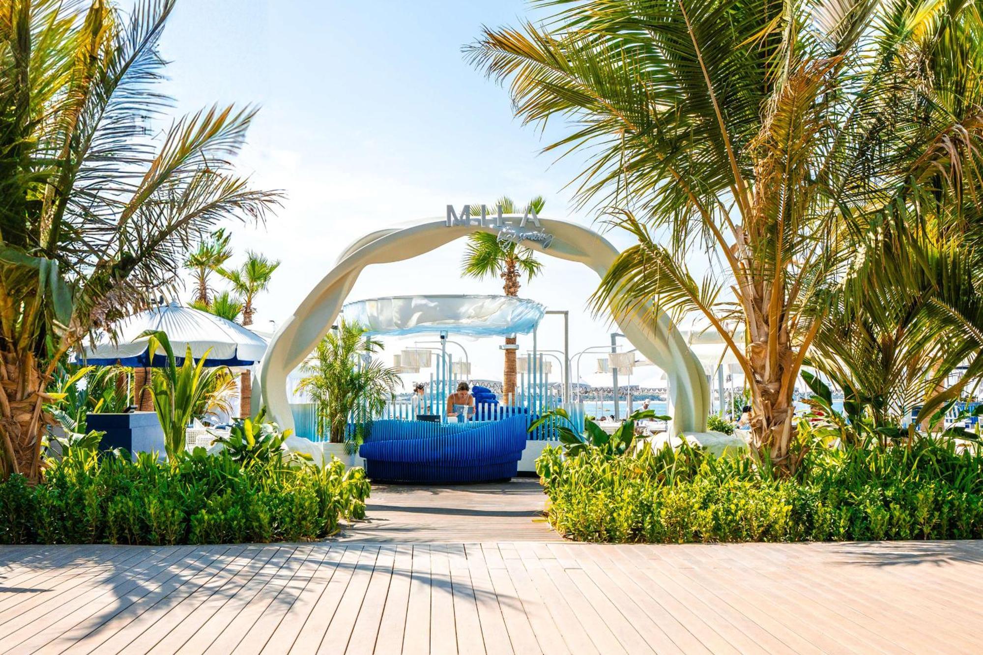 Radisson Beach Resort Palm Jumeirah Dubai Exterior foto